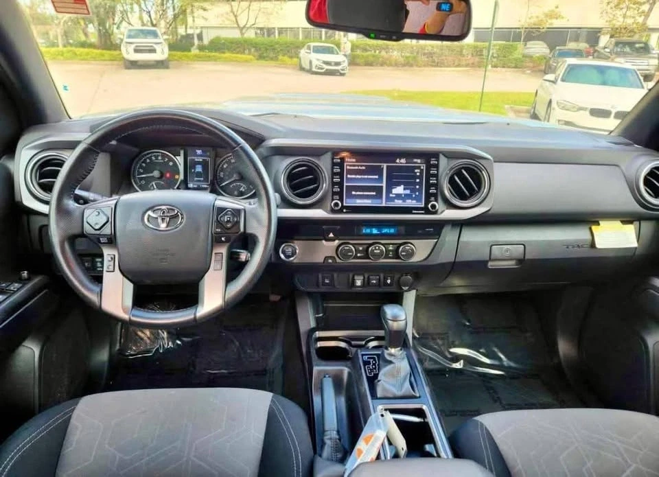 2021 Nissan Kicks - Image 5 of 6