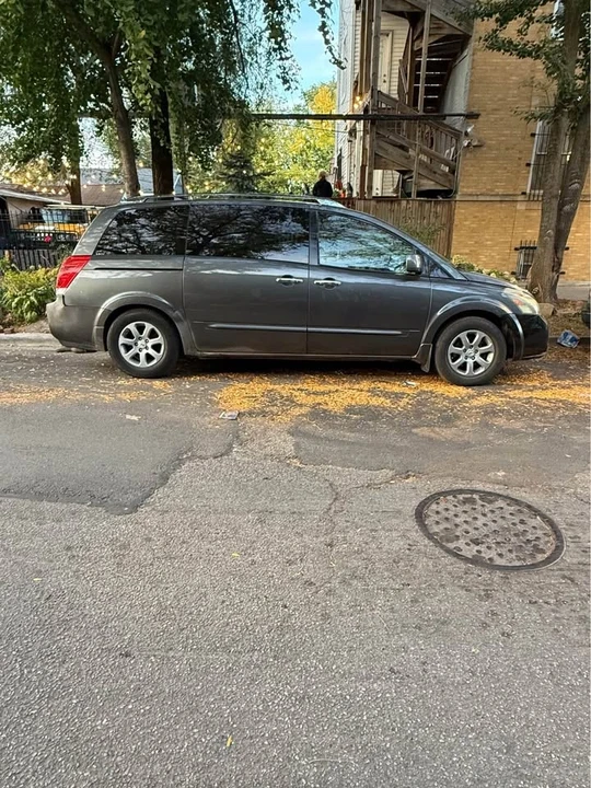 Nissan Quest - Image 2 of 5