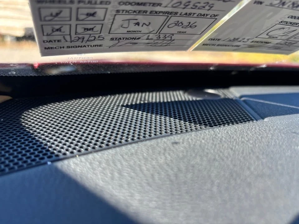 2012 Nissan Rogue - Image 7 of 10