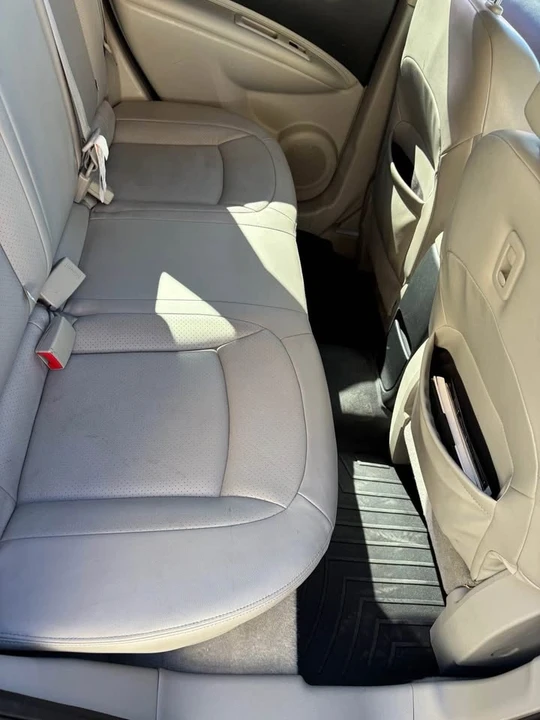 2012 Nissan Rogue - Image 9 of 10