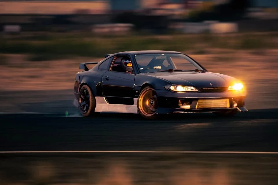 Nissan S15 Silvia - Image 5 of 7