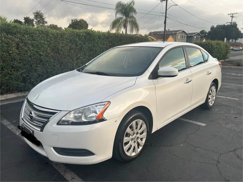 2013 Nissan Sentra 7th Gen - Image 4 of 9