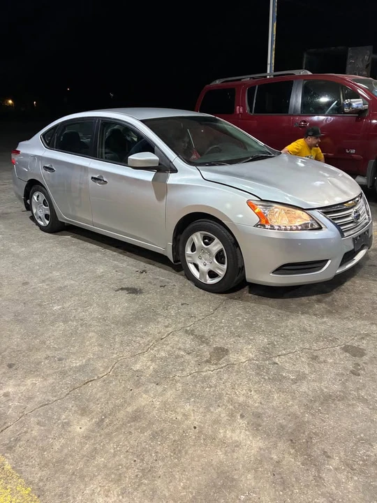 2013 Nissan Sentra 7th Gen - Image 3 of 4