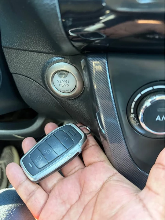2017 Nissan Sentra 7th Gen - Image 5 of 10