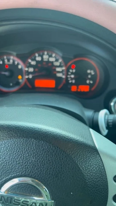 Nissan Altima - Image 3 of 12