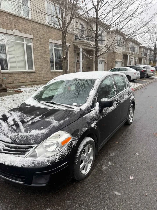 2008 Nissan Versa - Image 2 of 8