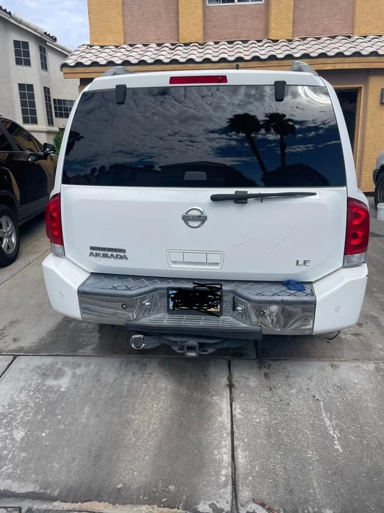 2004 Nissan Armada - Image 4 of 6