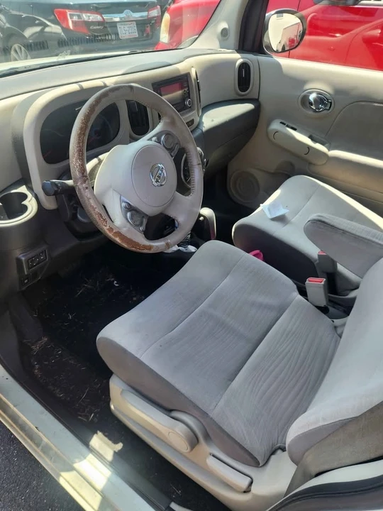 2010 Nissan Cube - Image 5 of 7