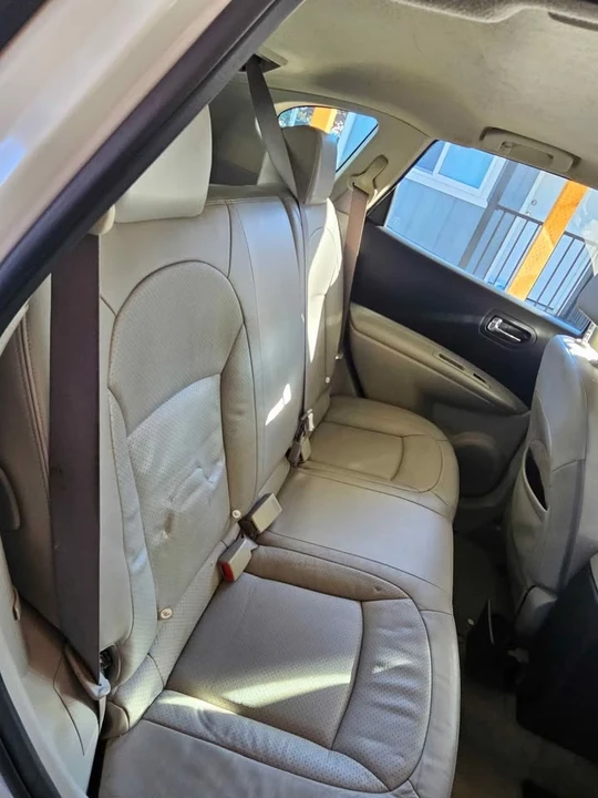 2011 Nissan Rogue - Image 7 of 10