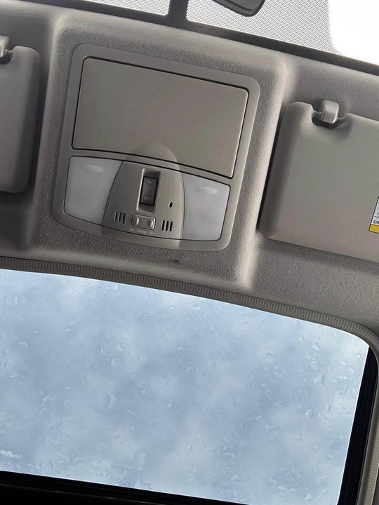 2013 Nissan Rogue - Image 5 of 10