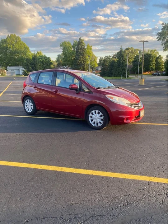 2014 Nissan Versa - Image 4 of 6