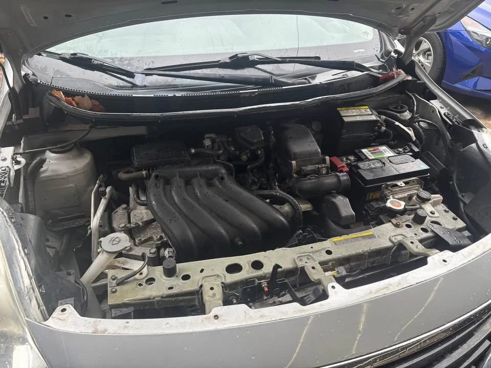 2014 Nissan Versa - Image 4 of 7