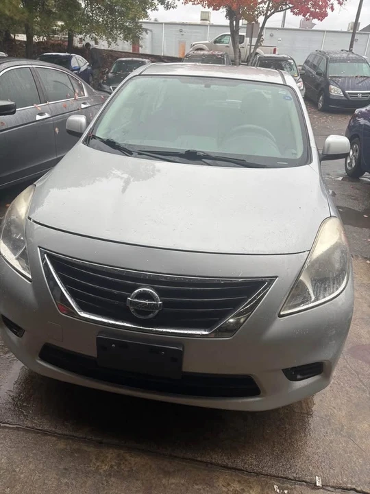 2014 Nissan Versa - Image 7 of 7