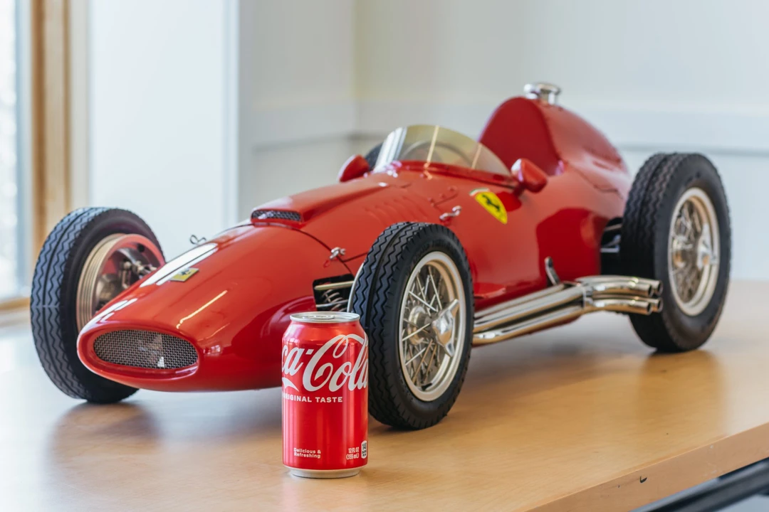 Parts & Memorabilia Scale Models - Image 11 of 31