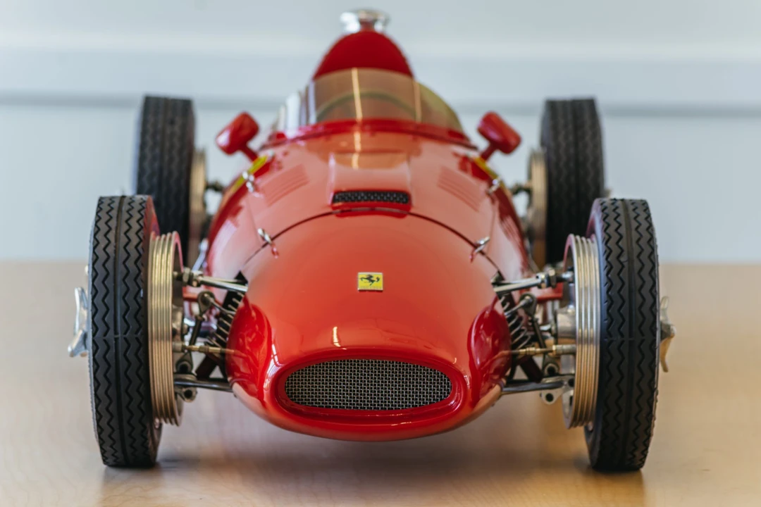 Parts & Memorabilia Scale Models - Image 6 of 31