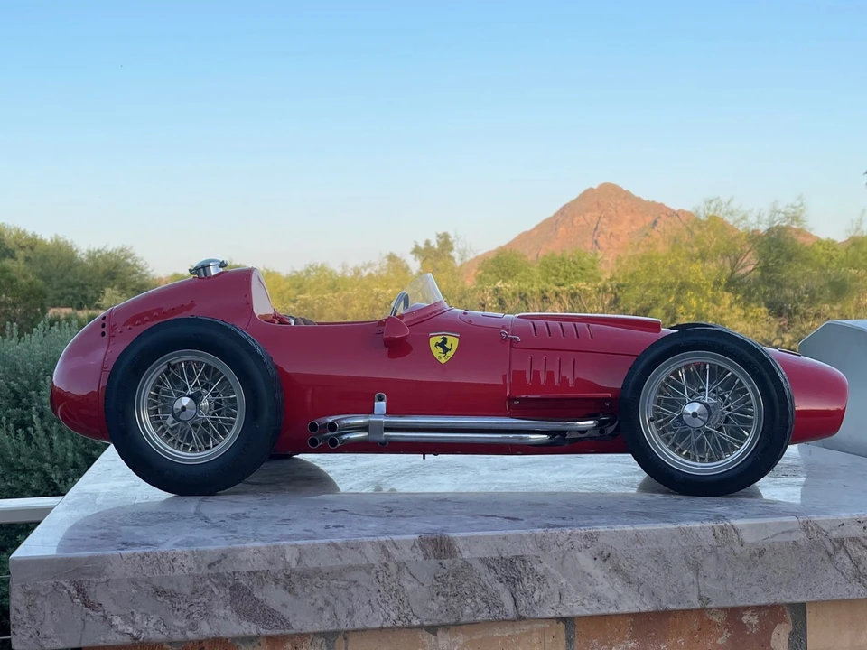 Parts & Memorabilia Scale Models - Image 14 of 31