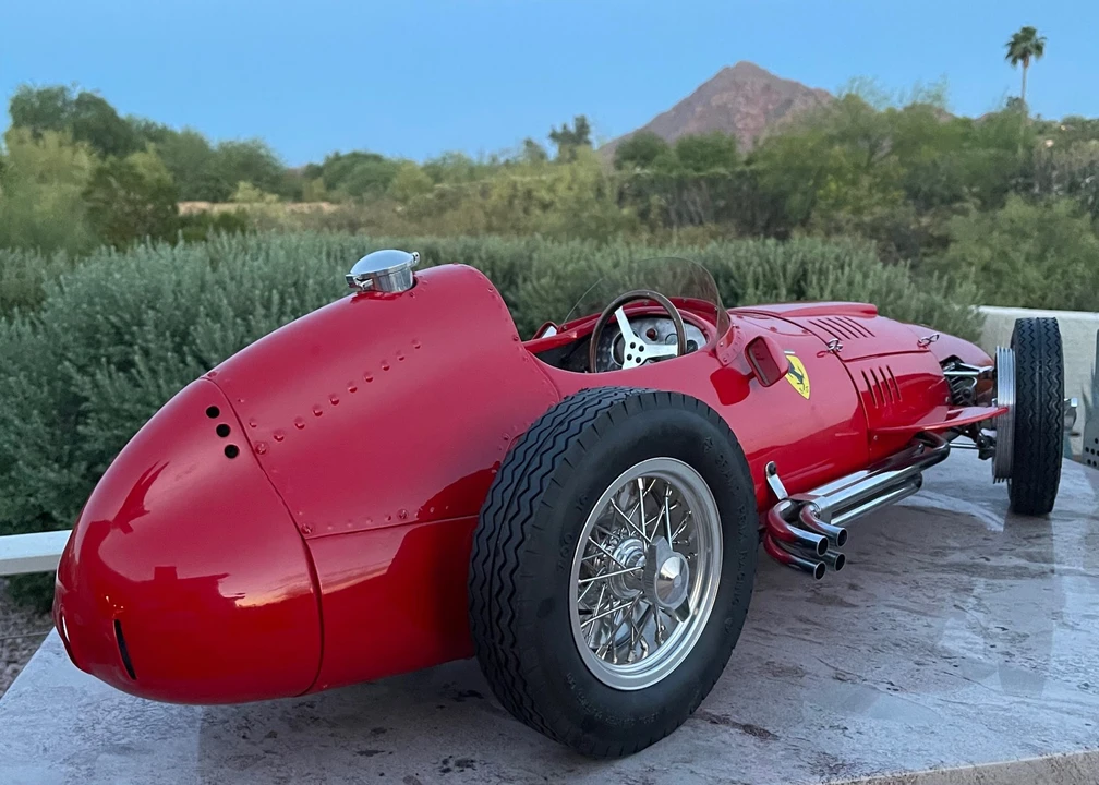 Parts & Memorabilia Scale Models - Image 21 of 31