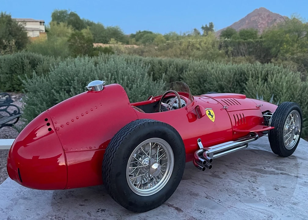 Parts & Memorabilia Scale Models - Image 18 of 31