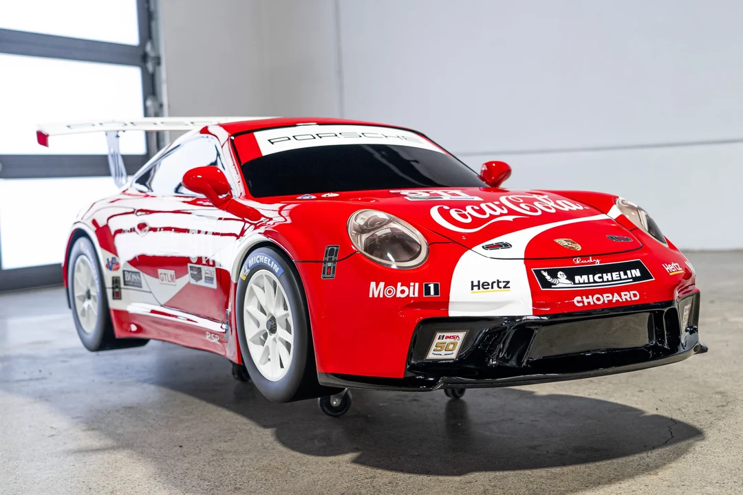 Porsche 911 - Image 10 of 31