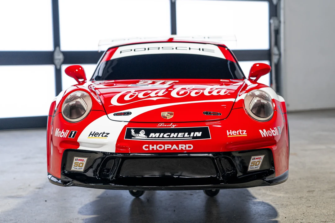 Porsche 911 - Image 9 of 31