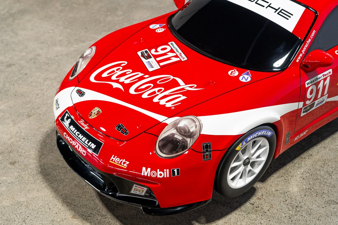 Porsche 911 - Image 21 of 31