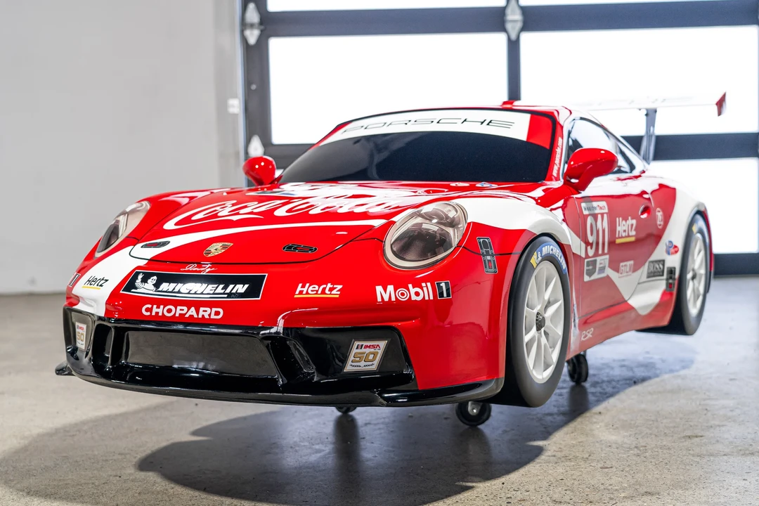 Porsche 911 - Image 7 of 31