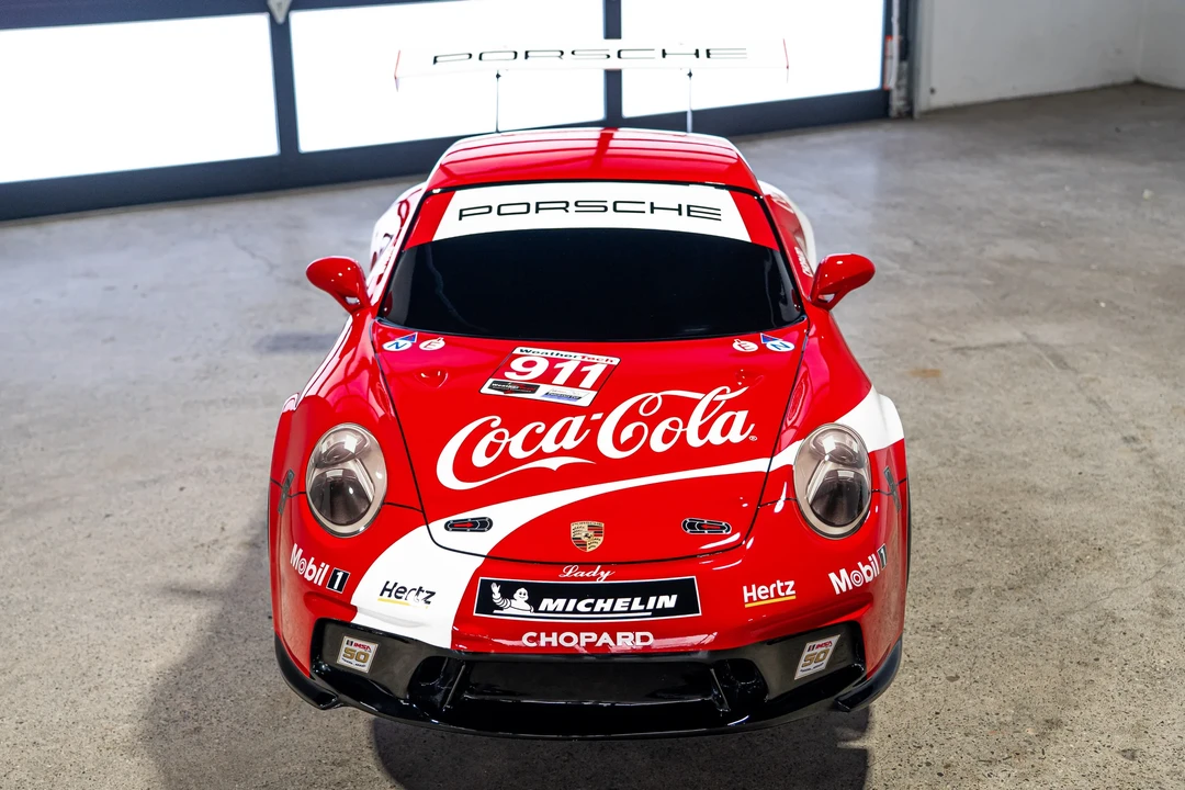 Porsche 911 - Image 8 of 31