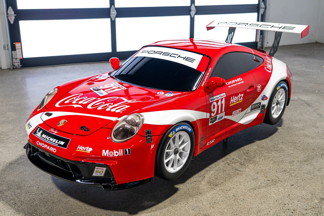 Porsche 911 - Image 5 of 31