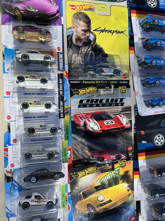 Parts & Memorabilia Scale Models - Image 15 of 20