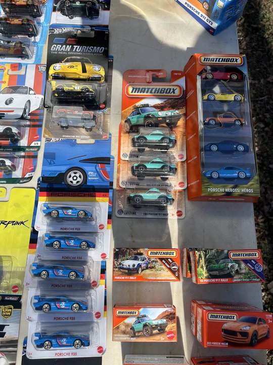 Parts & Memorabilia Scale Models - Image 8 of 20