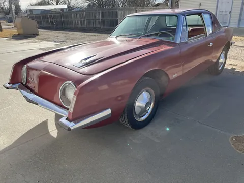 1964 Studebaker Avanti R2