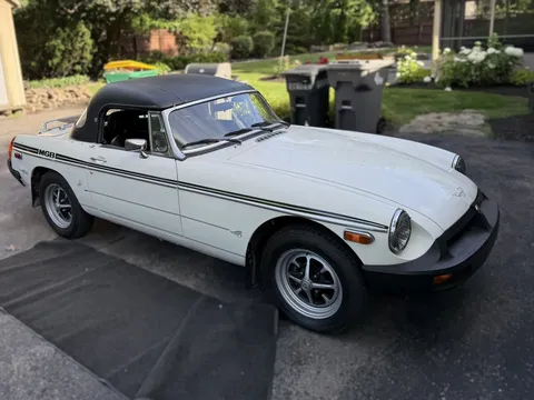 1980 MG B Convertible