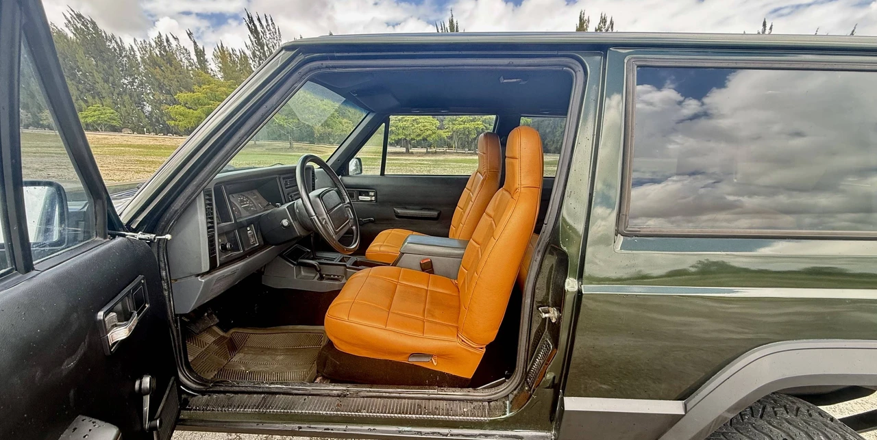 1996 Jeep XJ Cherokee - Image 5 of 9
