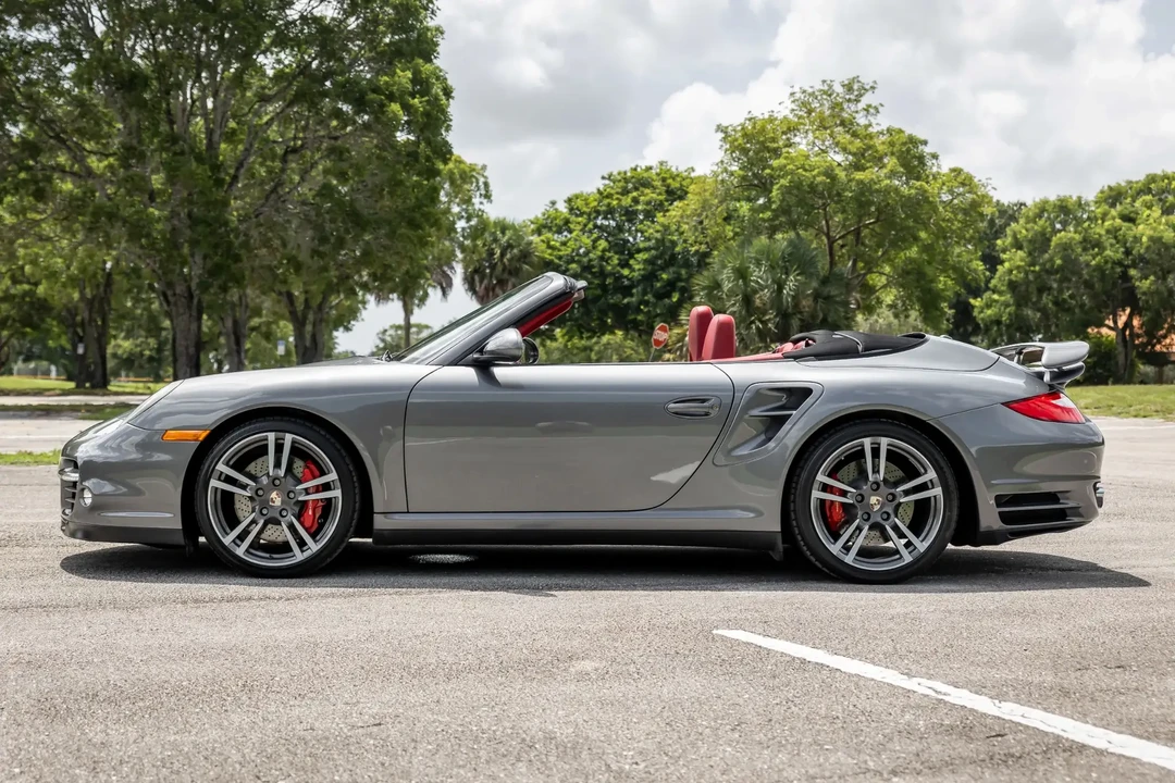 2010 Porsche 997 Turbo - Image 2 of 6