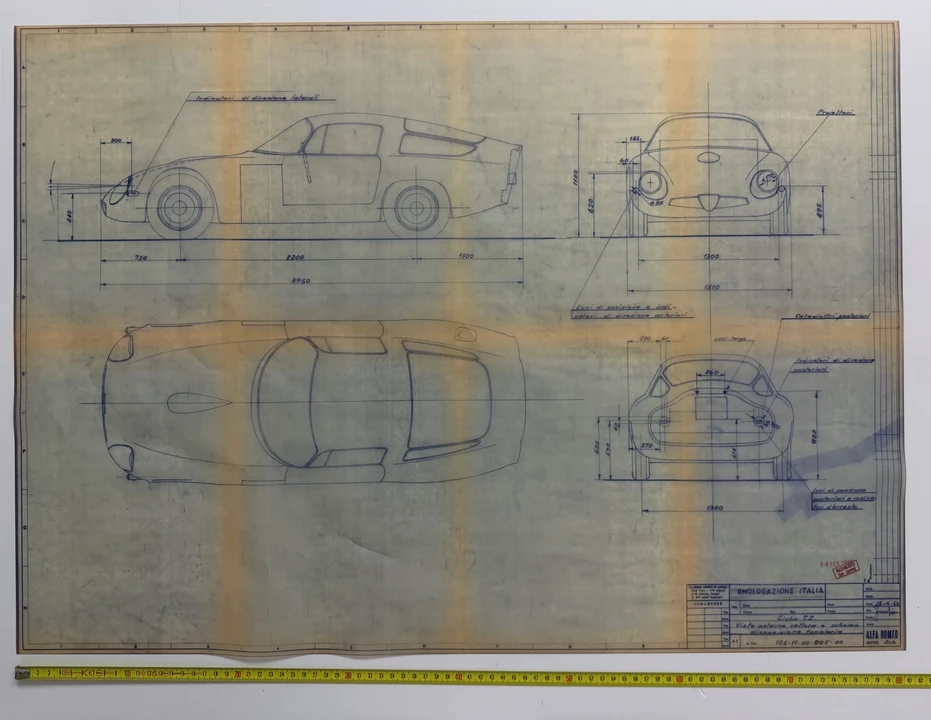 Alfa Romeo - Image 7 of 31