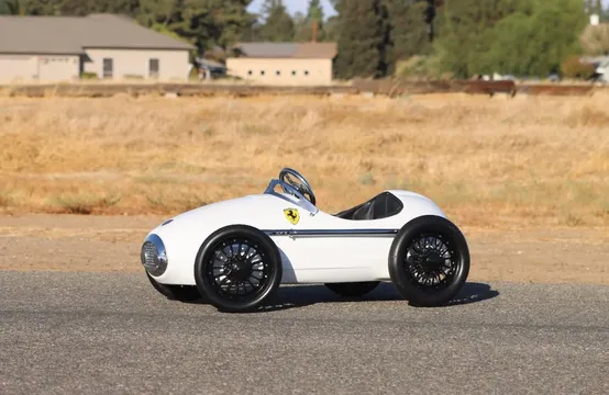 American Retro Ferrari Formula Pedal Car
