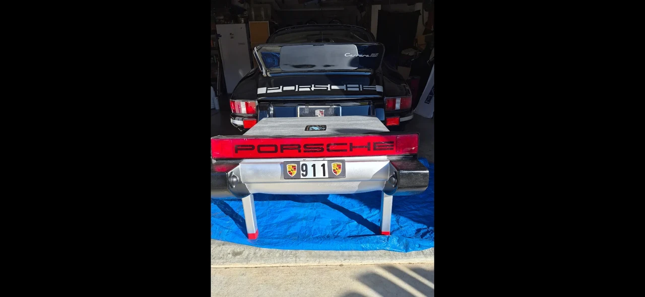 Porsche 911 - Image 2 of 17