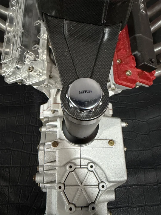 Ferrari Enzo - Image 16 of 31