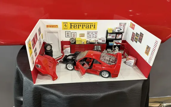 Ferrari F40 Diorama