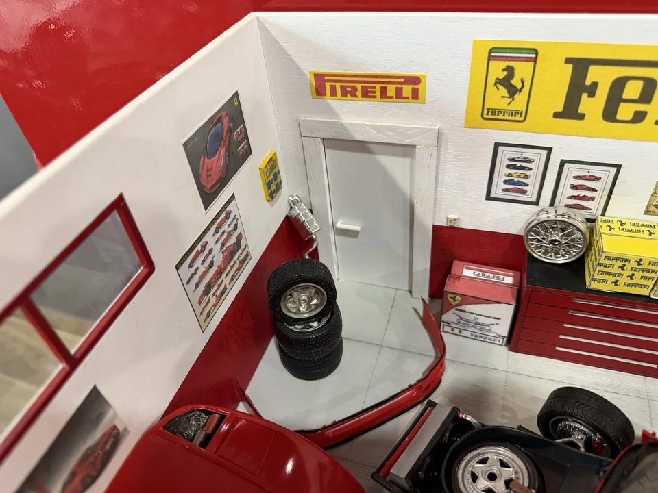 Ferrari F40 - Image 21 of 27