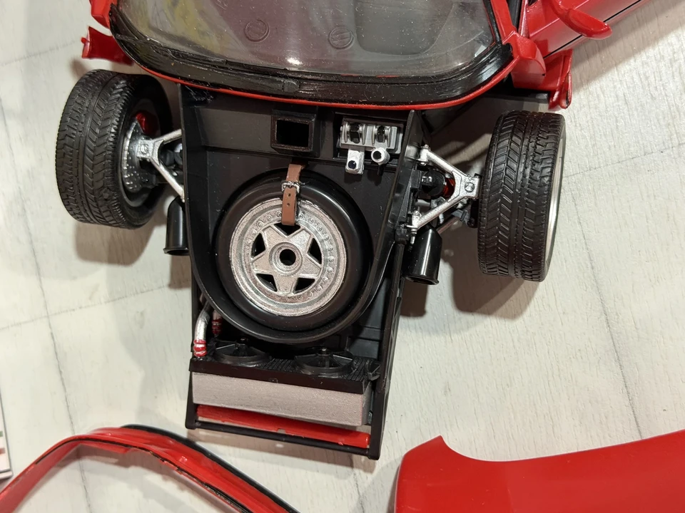 Ferrari F40 - Image 20 of 27