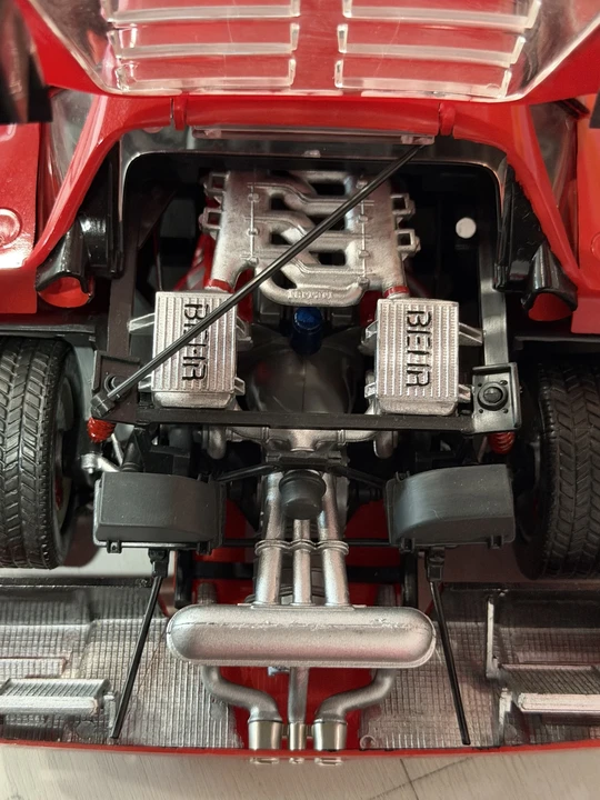 Ferrari F40 - Image 17 of 27