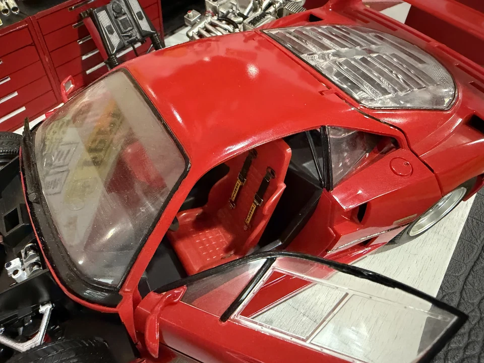 Ferrari F40 - Image 24 of 27