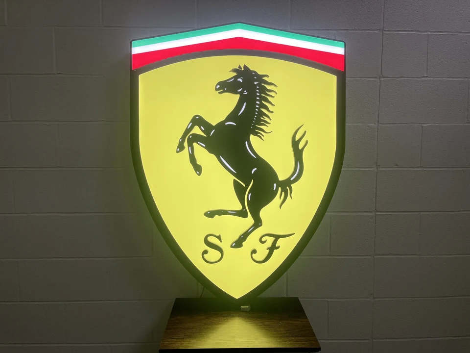 Ferrari - Image 6 of 23
