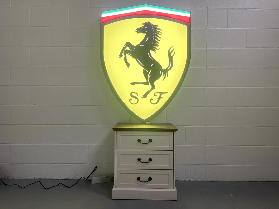 Ferrari - Image 9 of 23