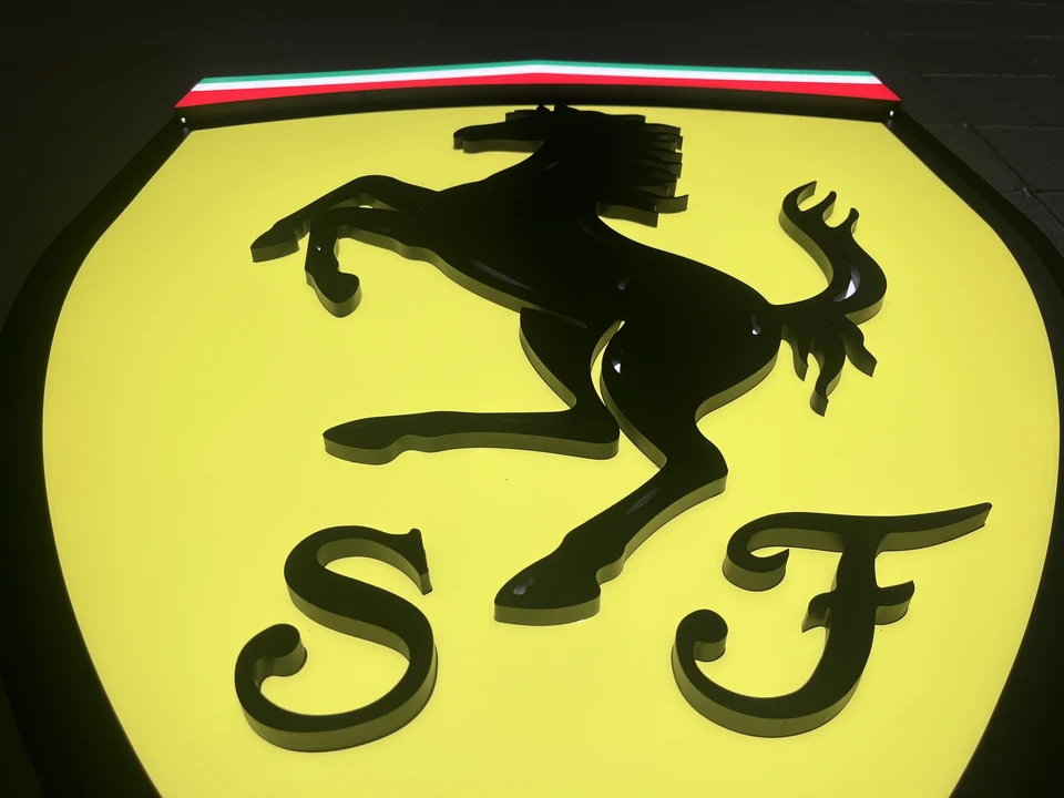 Ferrari - Image 13 of 23