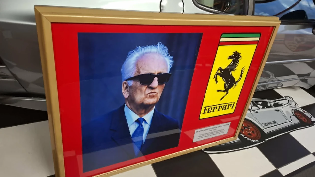 Ferrari - Image 5 of 21