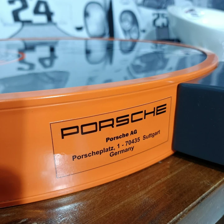 Porsche 911 - Image 11 of 31