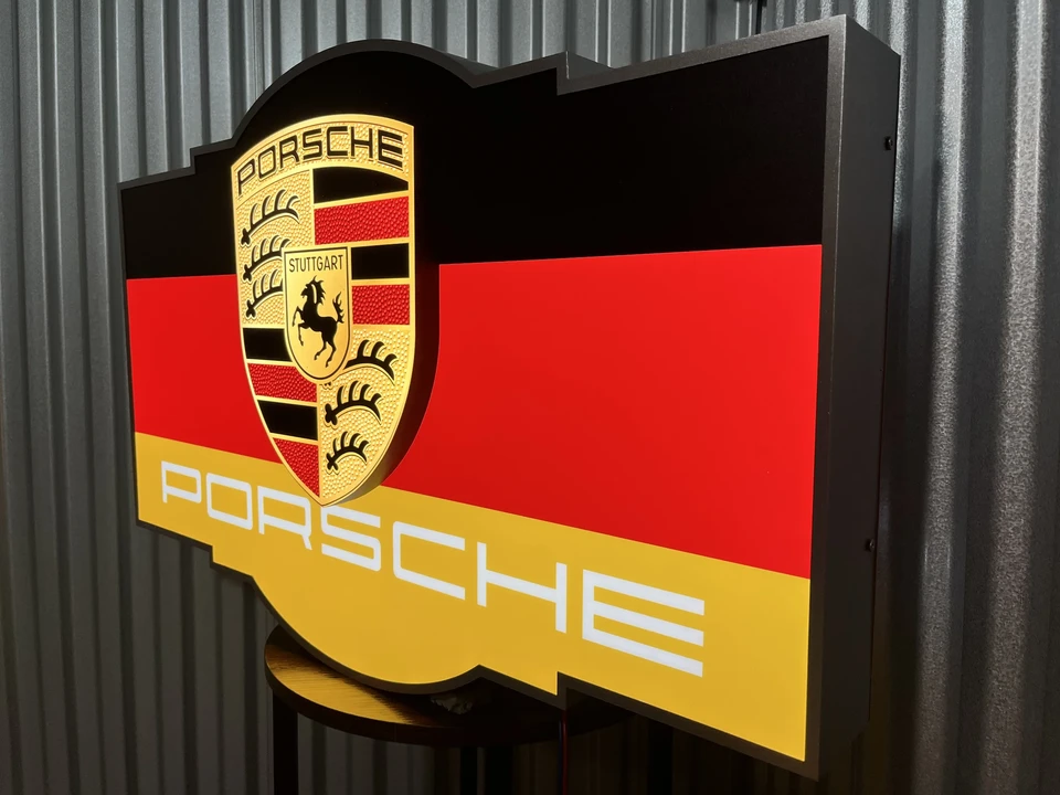 Porsche - Image 5 of 13