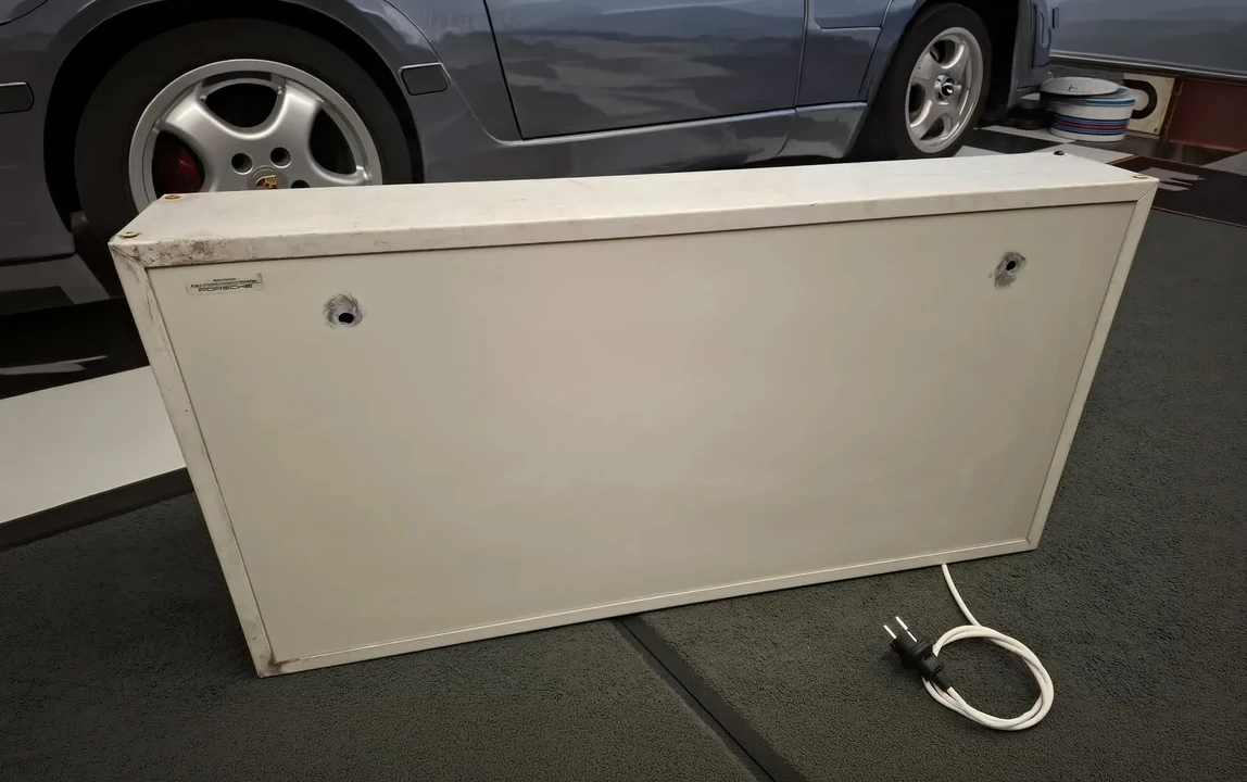 Porsche - Image 10 of 11